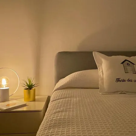 194 * Forte dei Marmi